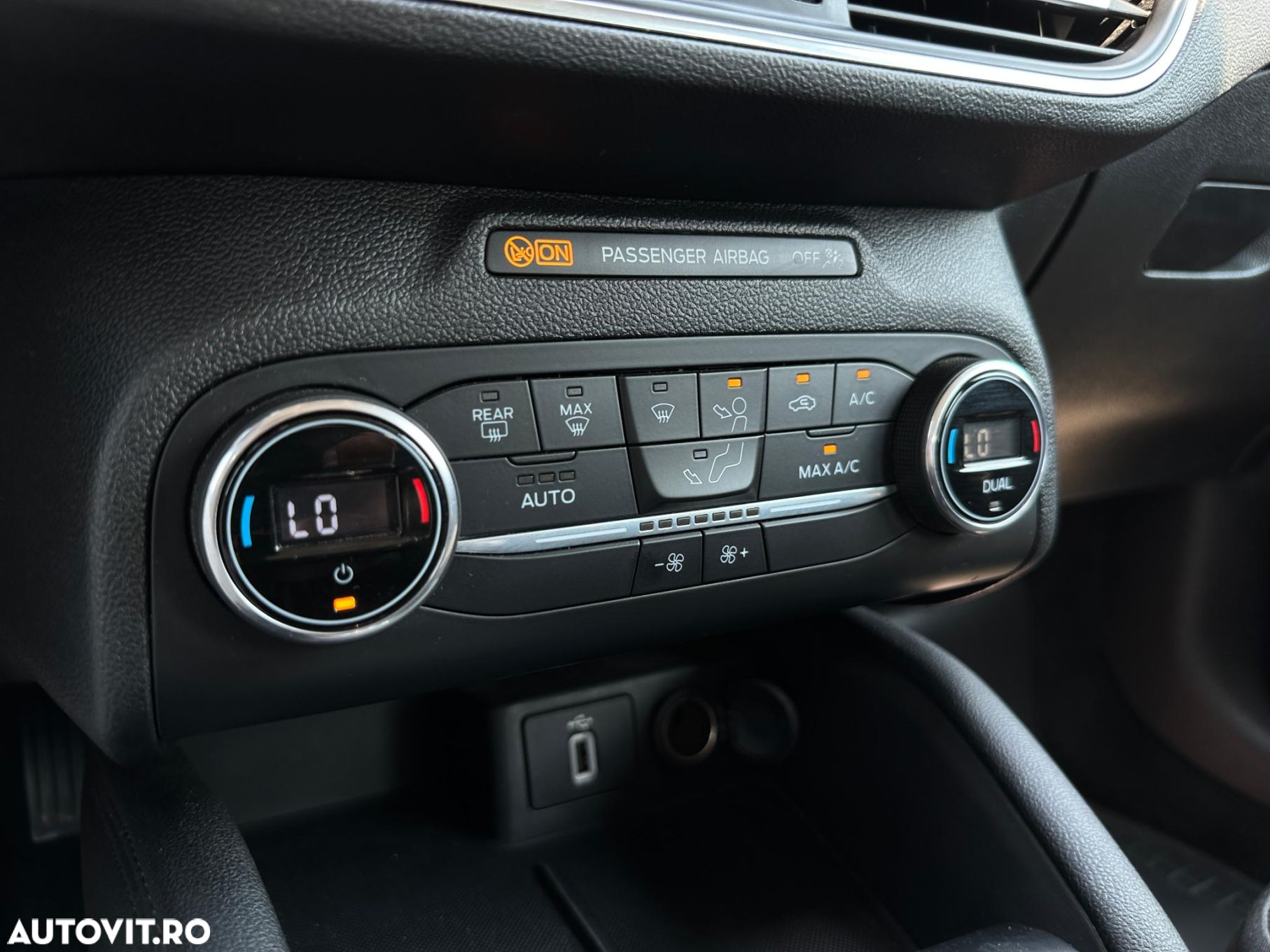 Ford Focus - 15