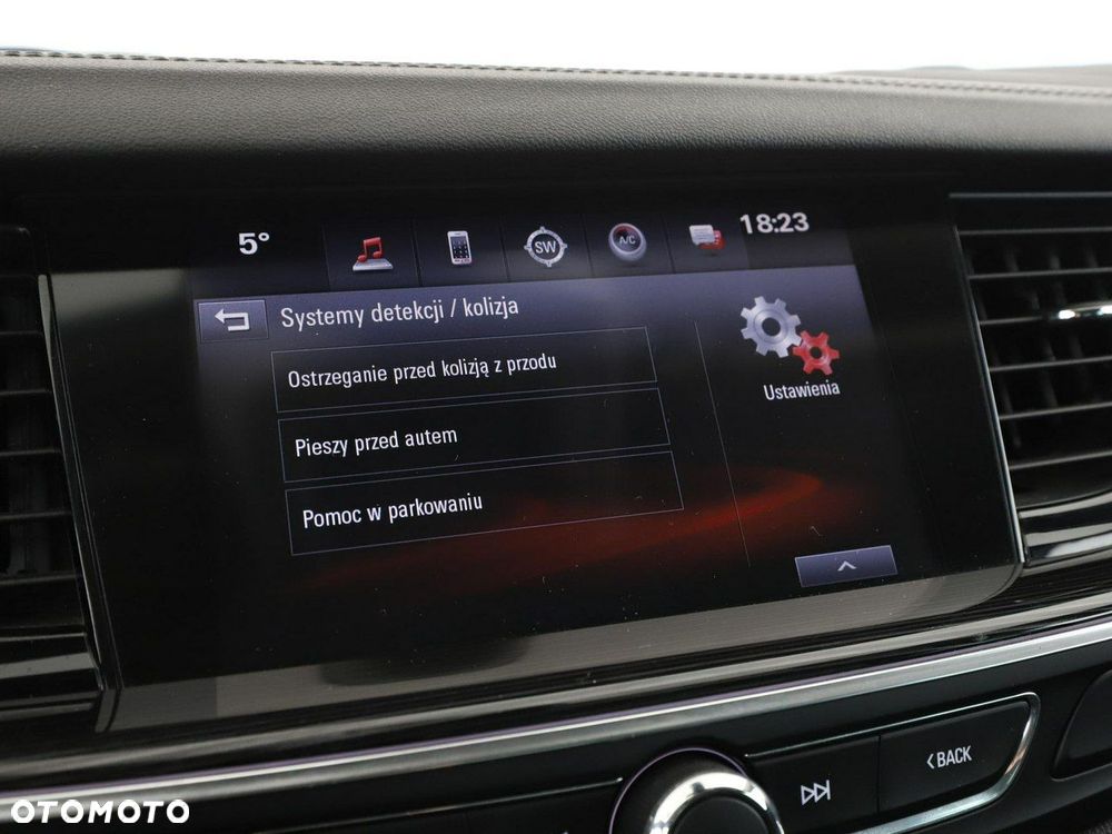 Opel Insignia 1.5 Direct InjectionTurbo Business Innovation - 27