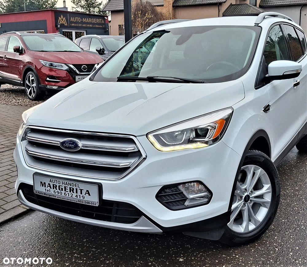 Ford Kuga 2.0 TDCi 2x4 Titanium - 11