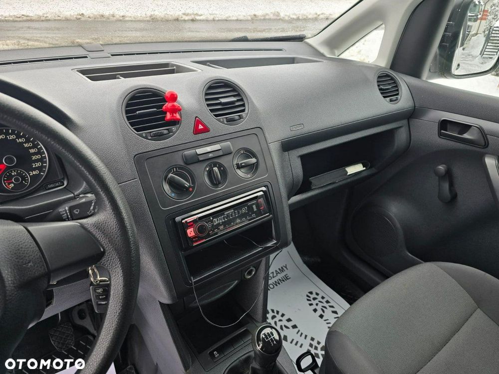 Volkswagen Caddy - 26