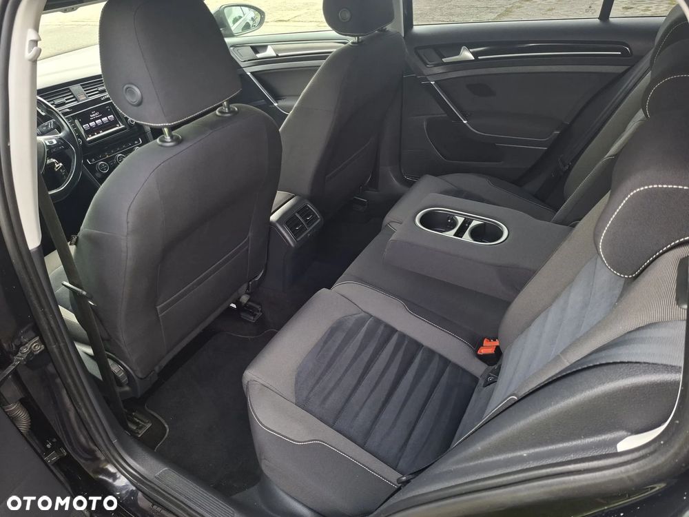Volkswagen Golf 1.4 TSI ACT BlueMotion Technology DSG Highline - 23