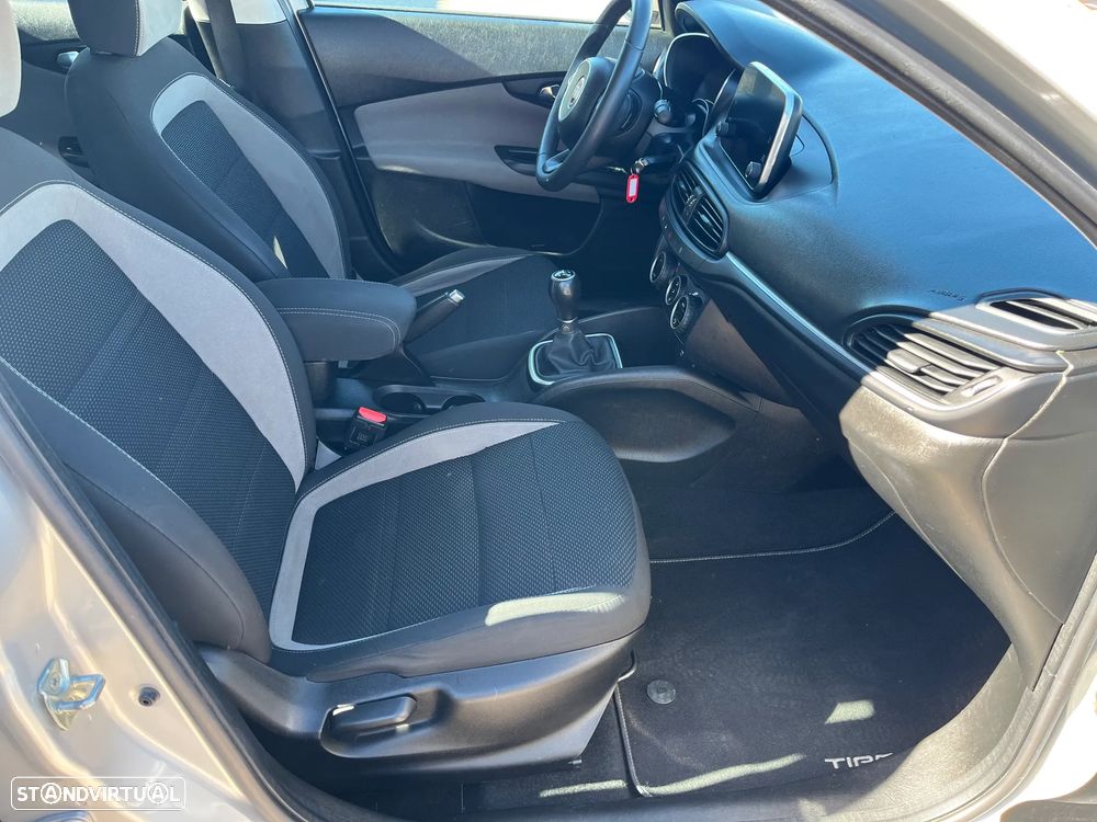 Fiat Tipo 1.3 M-Jet Lounge - 17