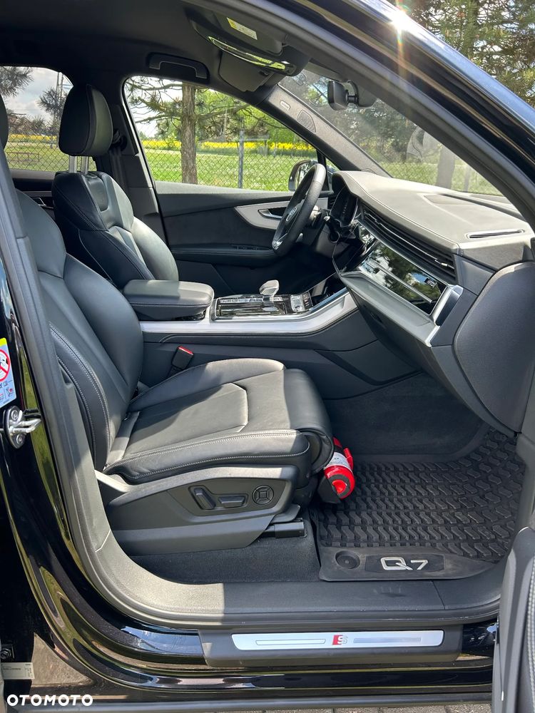 Audi Q7 - 19