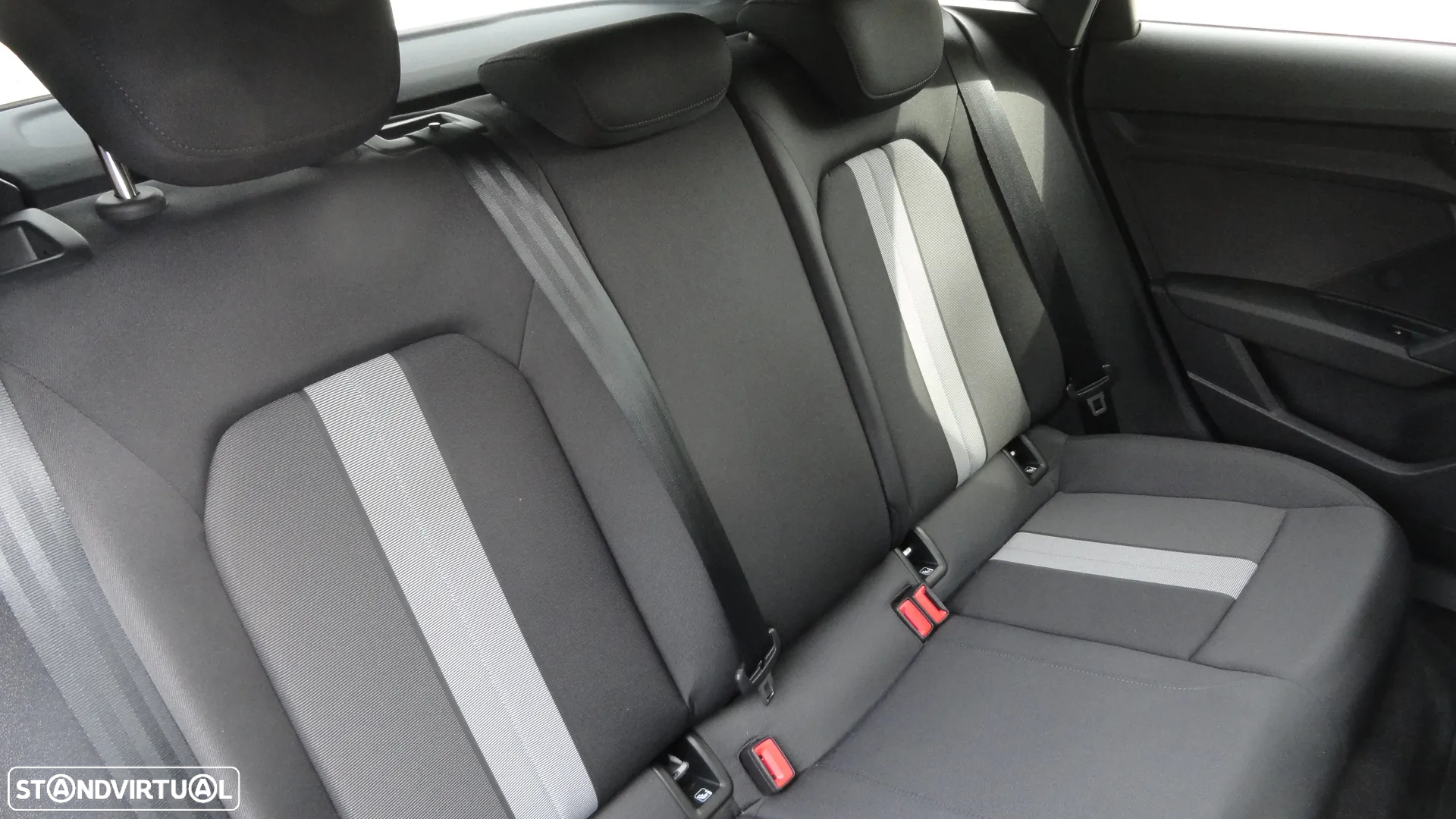 Audi A3 Sportback 30 TDI S line S tronic - 28