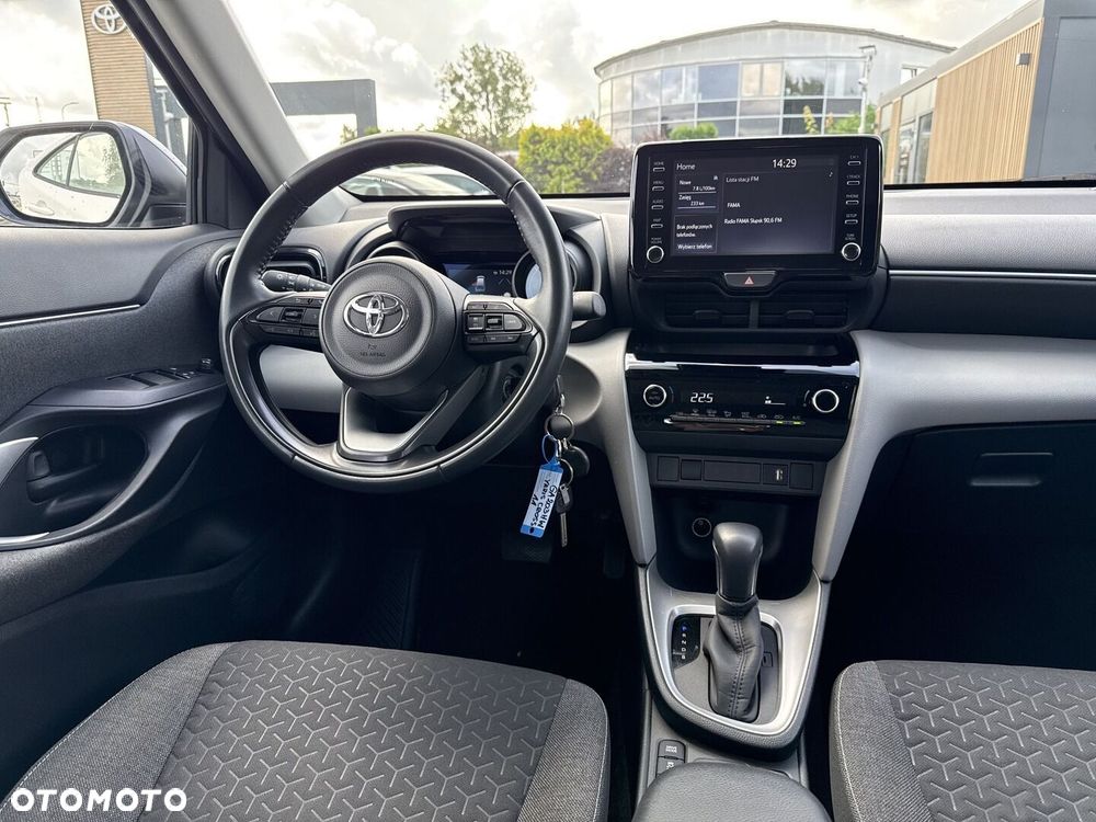 Toyota Yaris Cross Hybrid 1.5 Comfort - 24