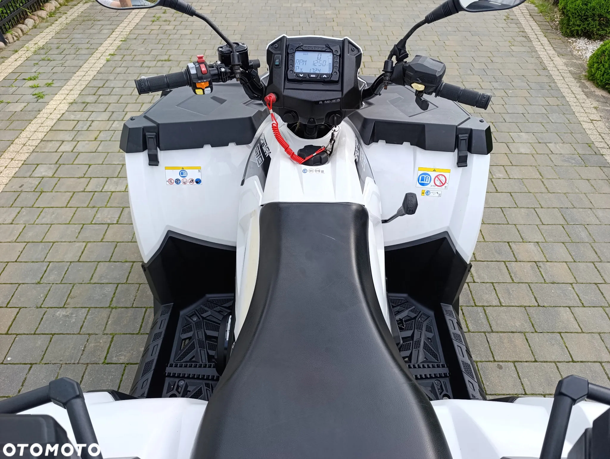 Polaris Sportsman - 17