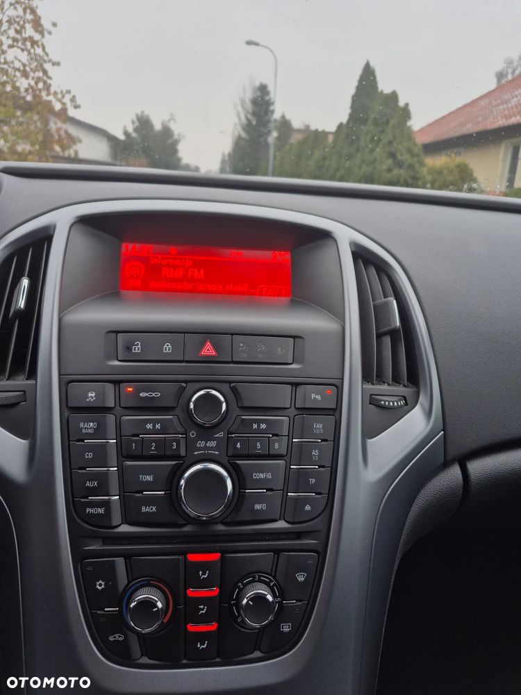 Opel Astra 1.4 Turbo - 17