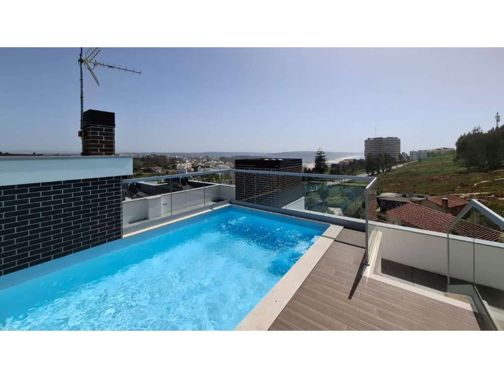 Apartamento T3 com varanda, garagem fechada em condomínio com piscina - Grande imagem: 2/19