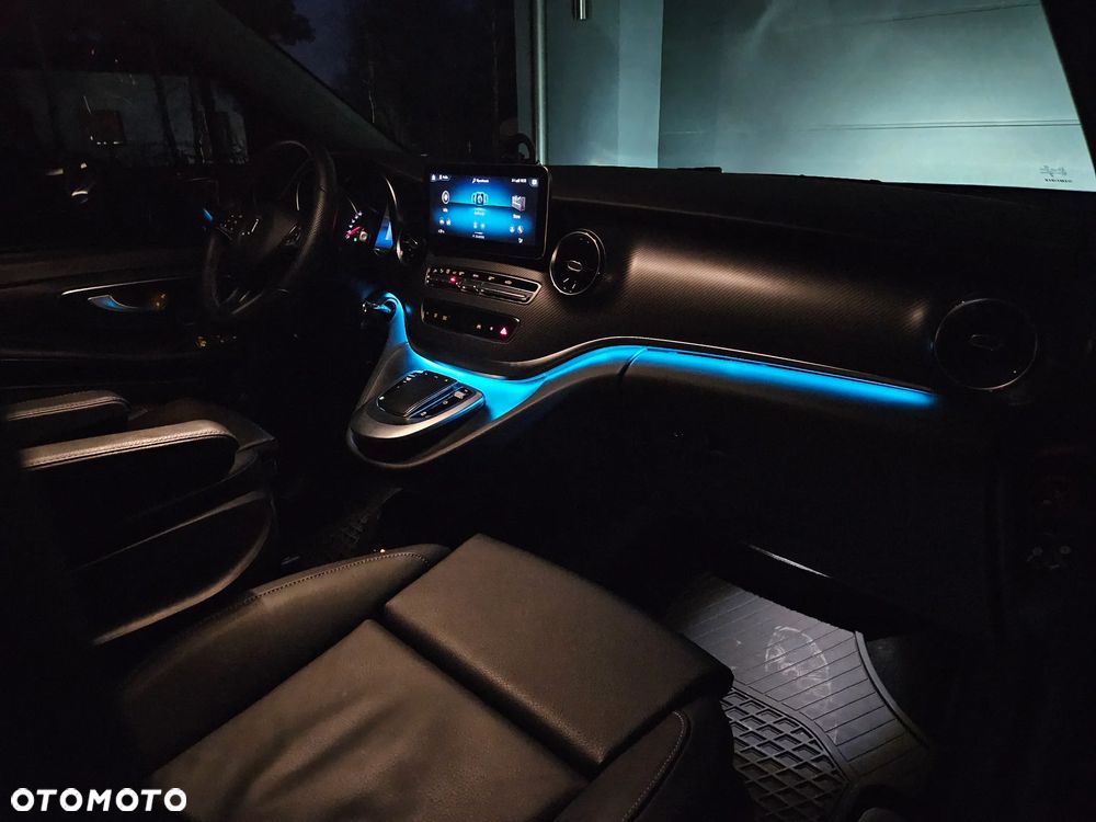 Mercedes-Benz Klasa V 250 d 4-Matic Avantgarde 9G-Tronic (d³ugi) - 40