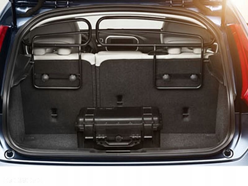 VOLVO V40 pionowa krata kratka bagażnika kpl OE 31339699 - 2