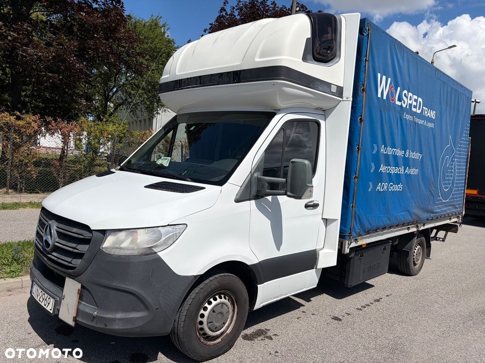 Mercedes-Benz Sprinter 907.235 - 2