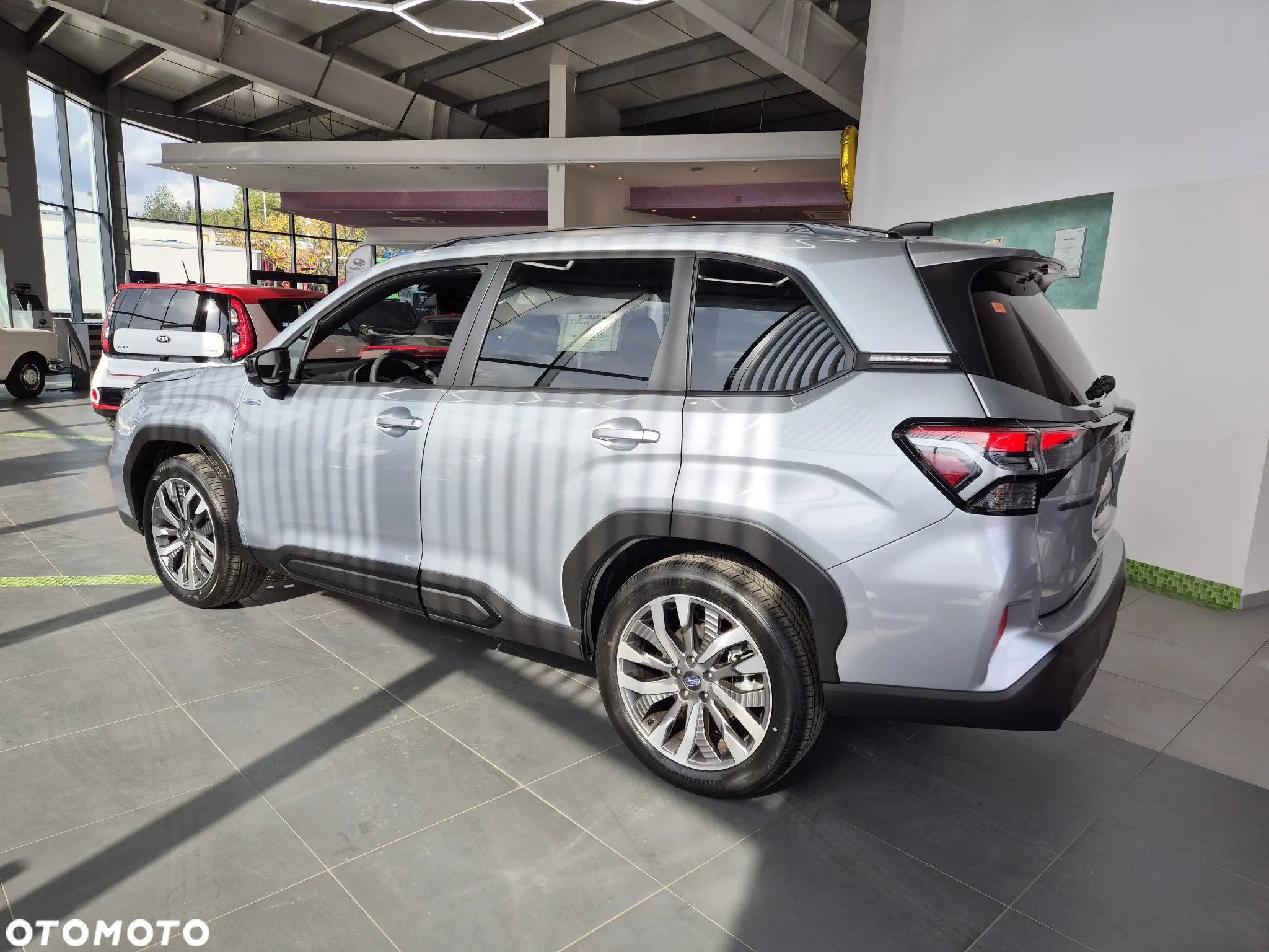 Subaru Forester 2.0i-L Platinum (EyeSight) Lineartronic - 11