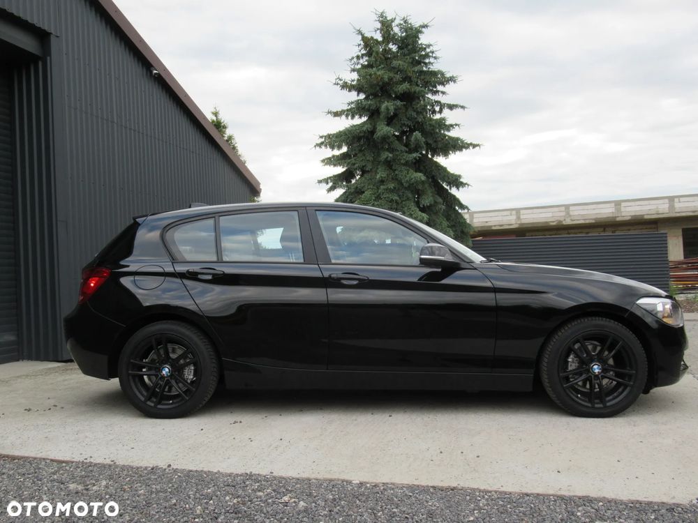 BMW Seria 1 116i - 8