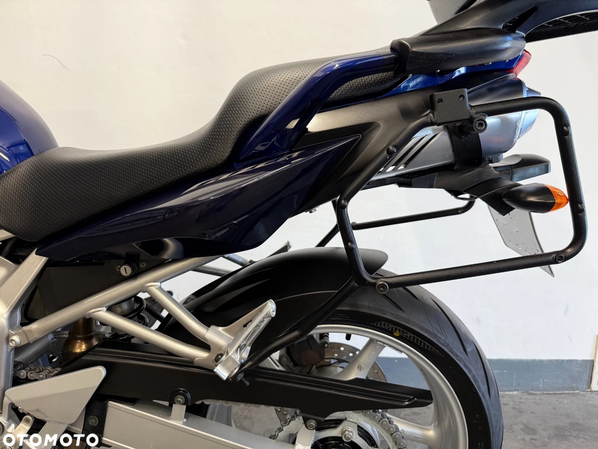 Yamaha FZ6 - 36