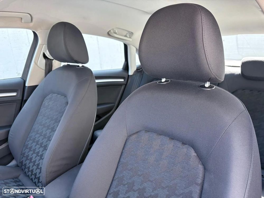 Audi A3 Limousine 1.6 TDI Attraction - 32