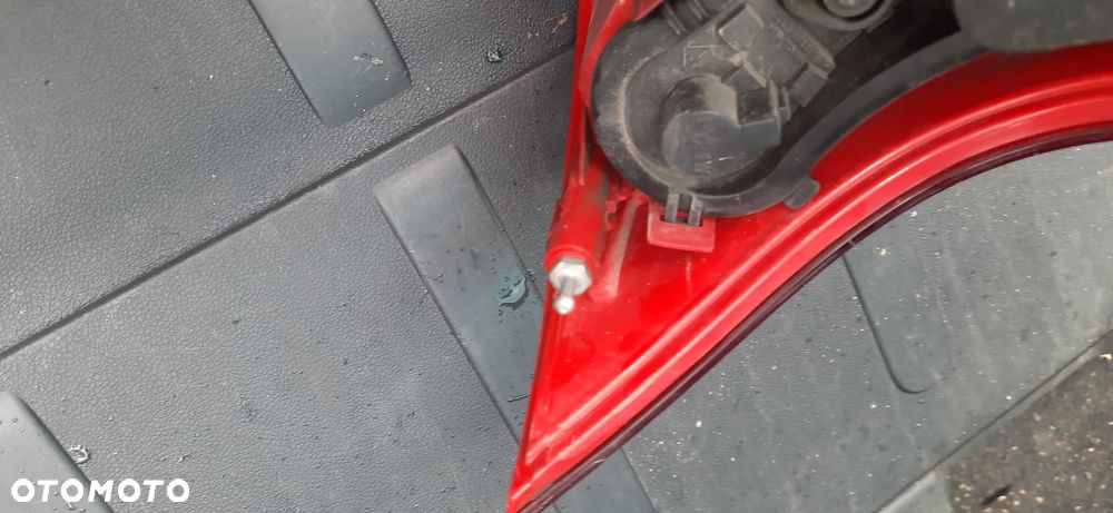 Peugeot 3008 1 2009-16  Maska przód Błotnik Prawy przód Klapa tył Belka tył Lakier KTVD LUSTERKO Prawe 11 pin - 14