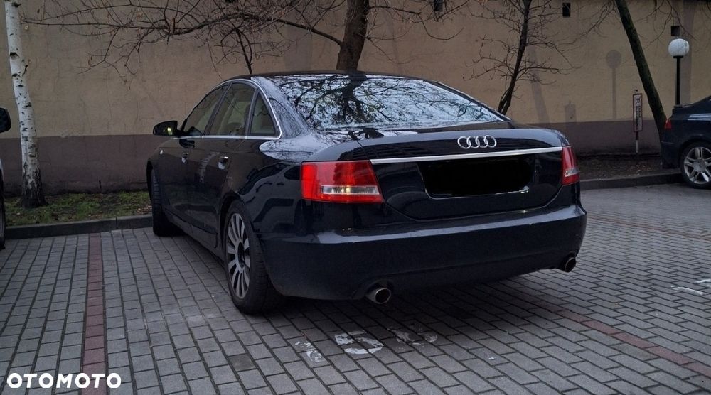 Audi A6 Limousine 2.4 - 2