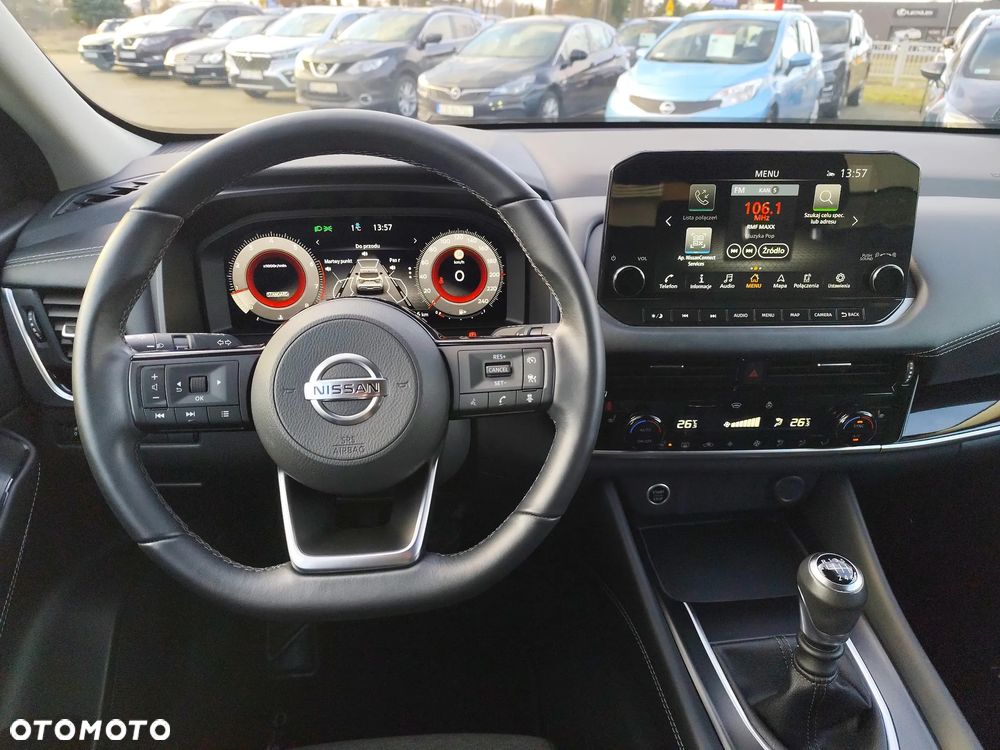 Nissan Qashqai 1.3 DIG-T N-CONNECTA - 14