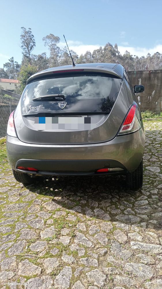 Lancia Ypsilon 1.2 S&S Urban - 2