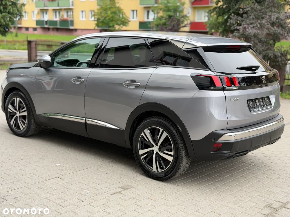 Peugeot 3008 1.2 PureTech Allure S&S - 16