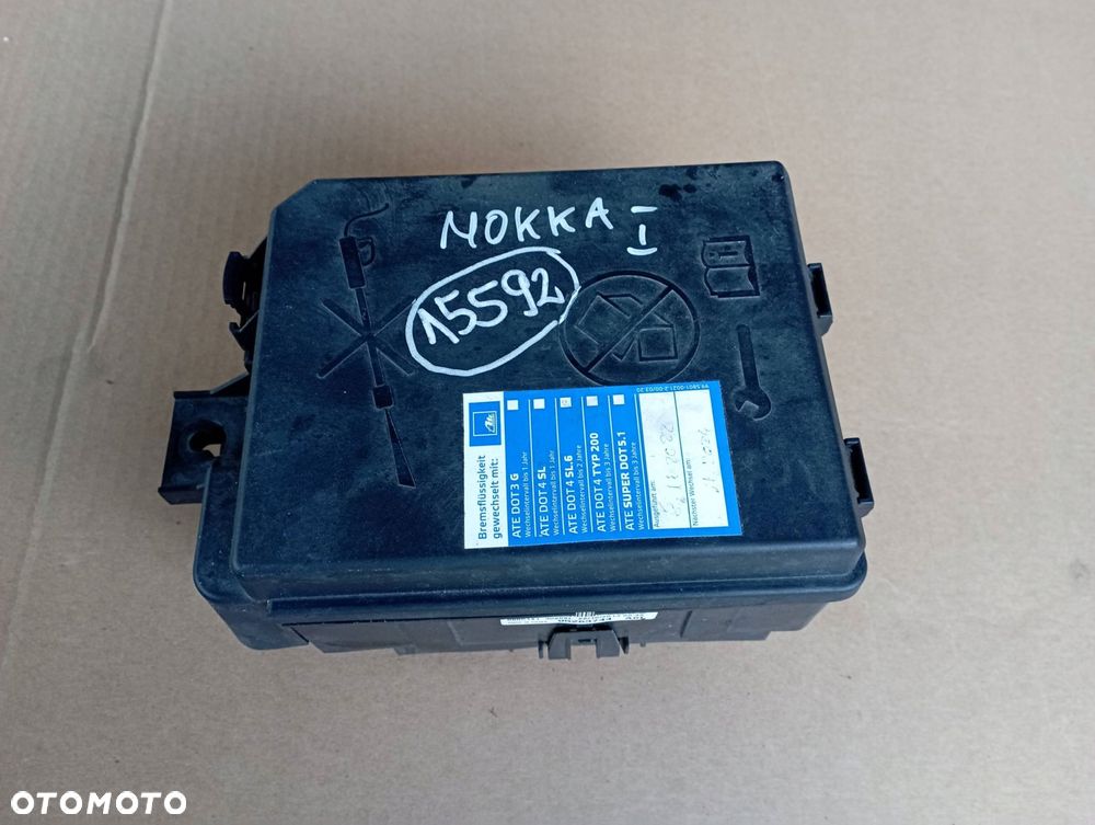 OPEL MOKKA I 1 SKRZYNKA BEZPIECZNIKÓW 95263744 - 2