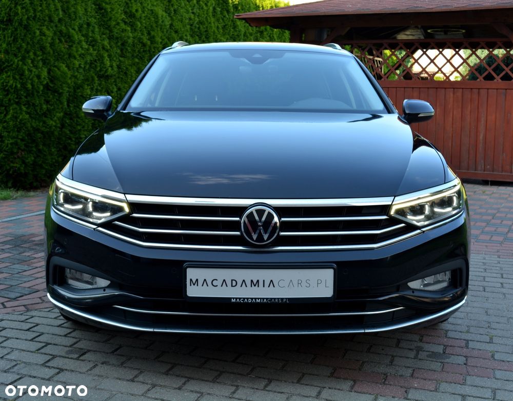 Volkswagen Passat 2.0 TDI SCR DSG Elegance - 2