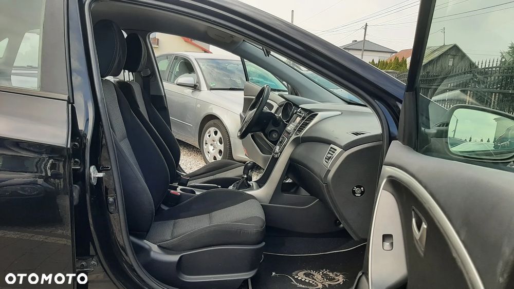 Hyundai i30 - 13