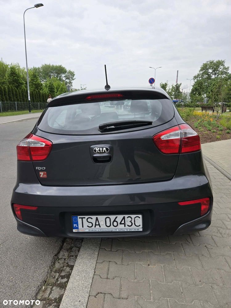 Kia Rio 1.2 M - 5