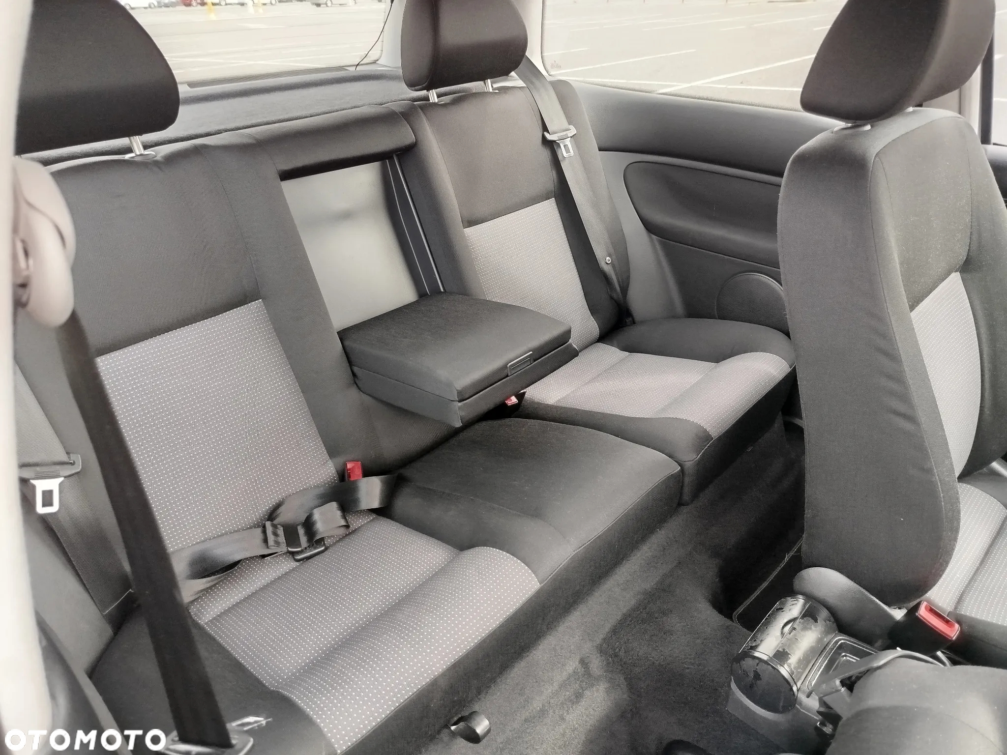 Volkswagen Golf 1.6 Automatik Sportline - 25