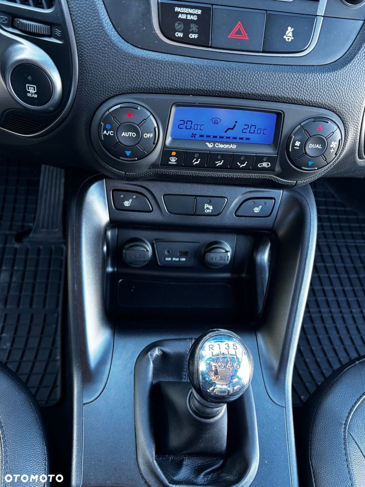 Hyundai ix35 - 15