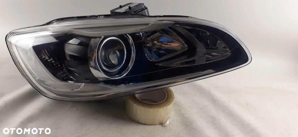 Lampa prawa Volvo S\V60 bi-xenon skr. 2013-18 r. - 1