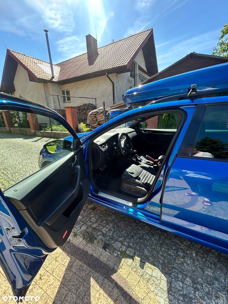 Skoda Octavia 2.0 TSI RS DSG - 18