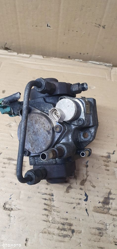 Pompa wtryskowa paliwa Fiat Ducato III 2.2 JTD 6C1Q-9B395-AB - 3