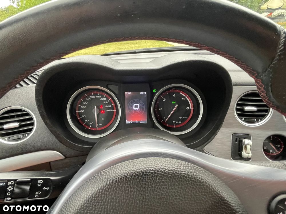 Alfa Romeo 159 1.9JTDM ti - 14