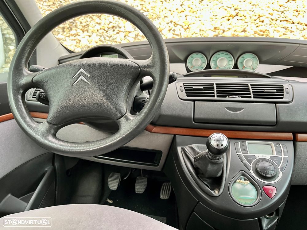 Citroën C8 2.0 HDi 16V SX - 21