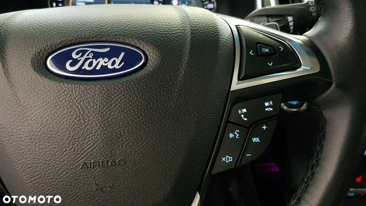Ford Edge 2.0 EcoBlue Twin-Turbo 4WD Titanium - 22
