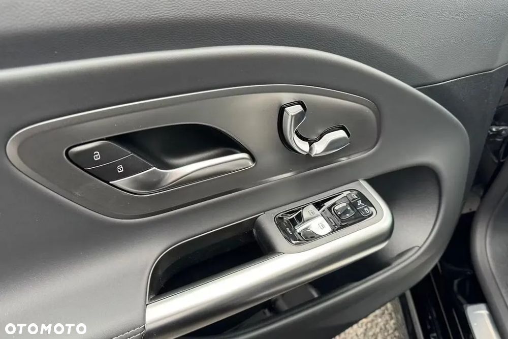 Mercedes-Benz CLA 200 mHEV 8G-DCT - 21