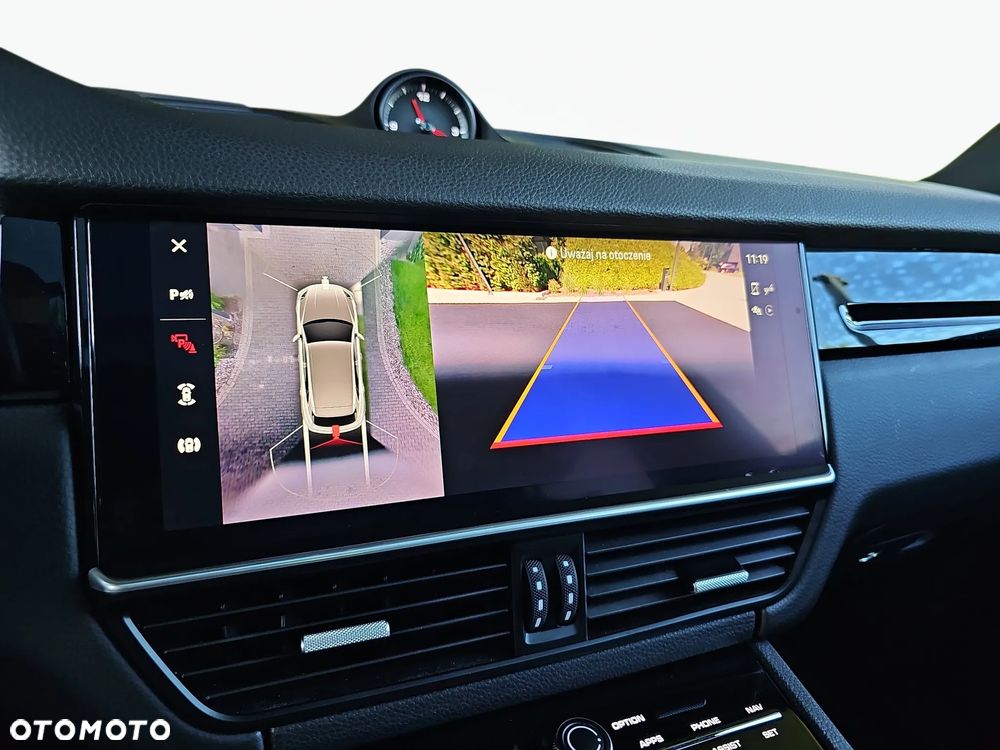 Porsche Cayenne Tiptronic S - 25