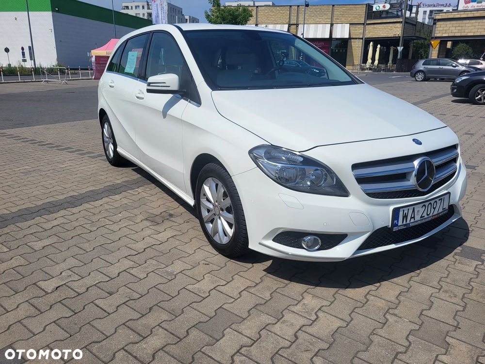 Mercedes-Benz Klasa B 180 Urban - 33