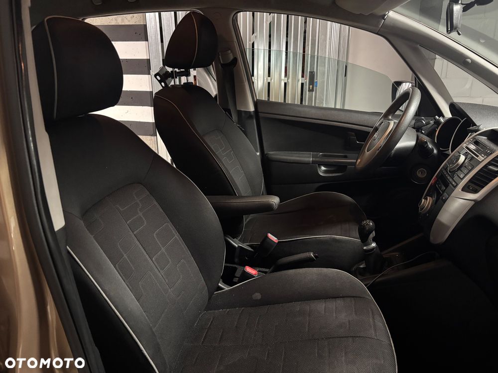 Kia Venga 1.4 L - 7
