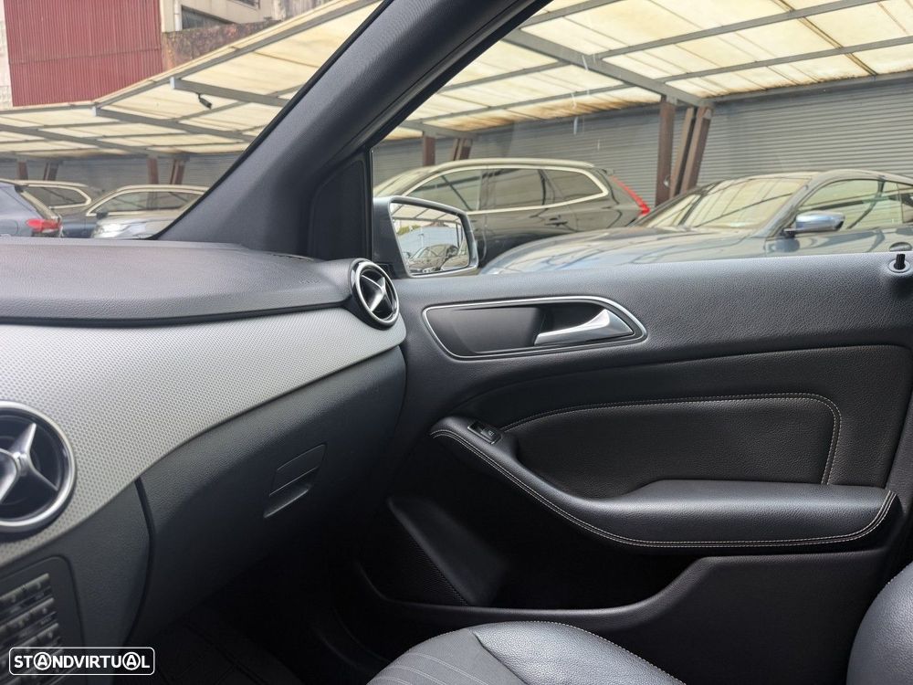Mercedes-Benz B 180 CDI BlueEFFICIENCY - 31