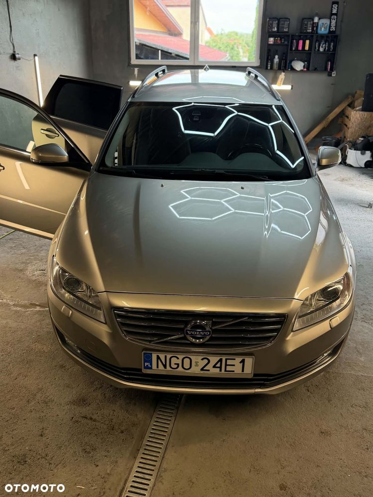 Volvo V70 D2 Linje Classic - 2