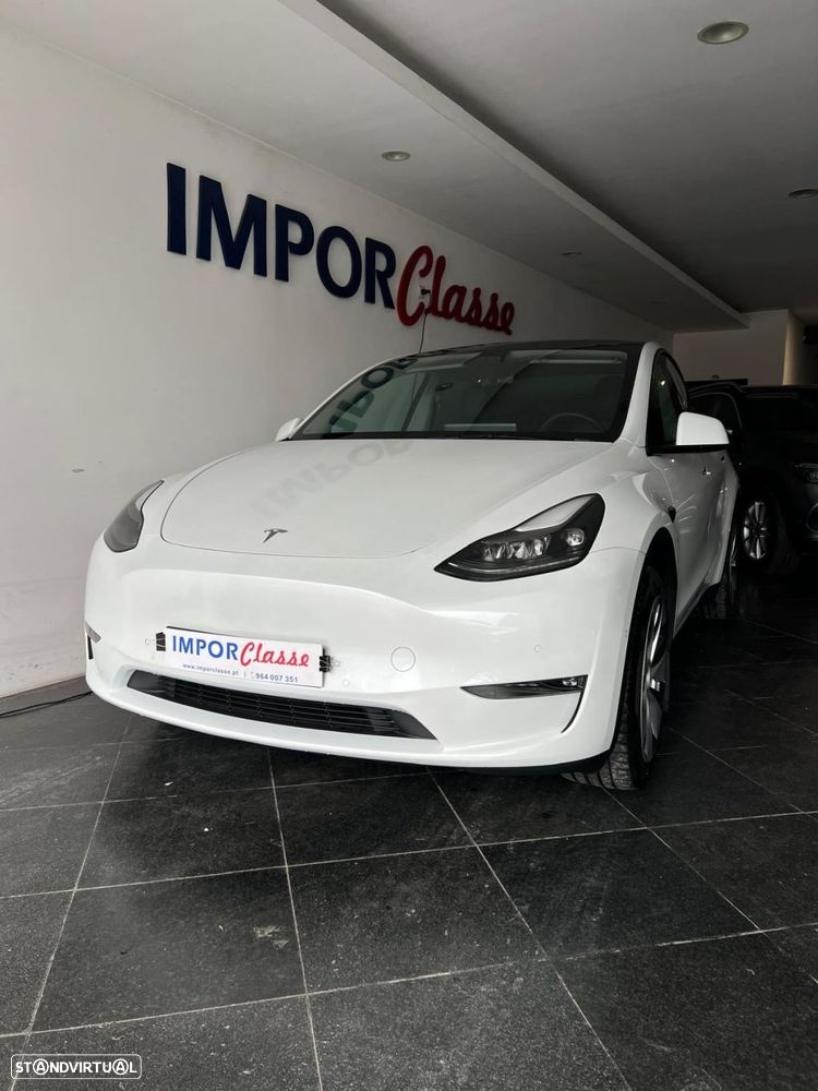 Tesla Model Y Long Range Dual Motor AWD - 2