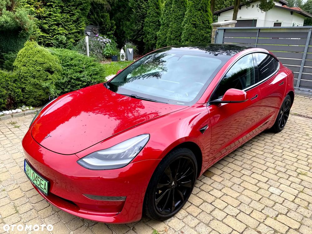 Tesla Model 3 - 10