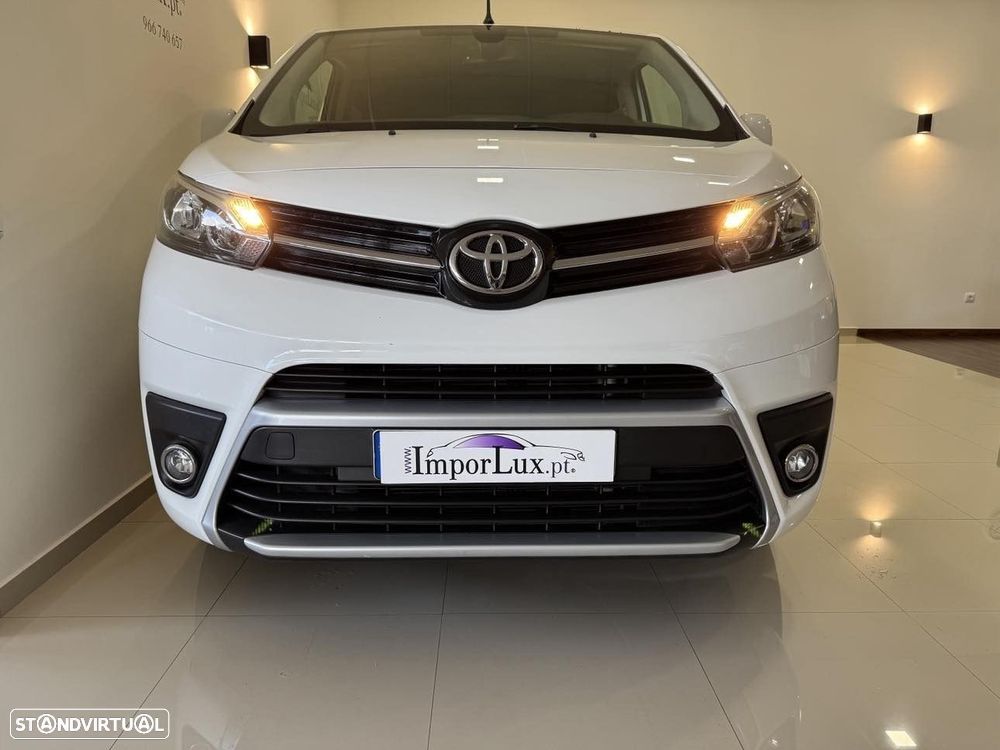 Toyota Proace Verso 1.5 D-4D L1 1.0T Comfort 9L - 4