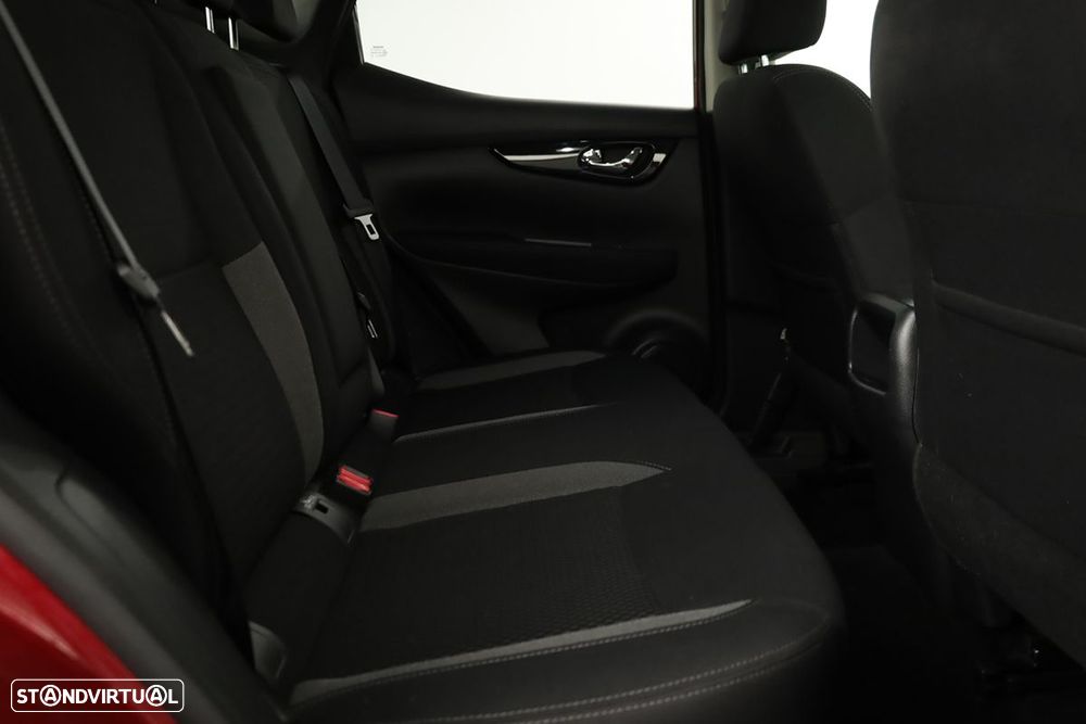 Nissan Qashqai 1.5 dCi N-Connecta Business - 20