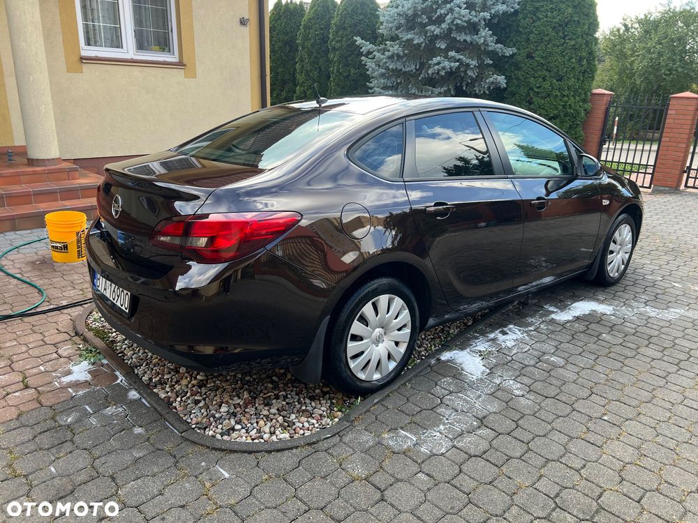 Opel Astra - 3