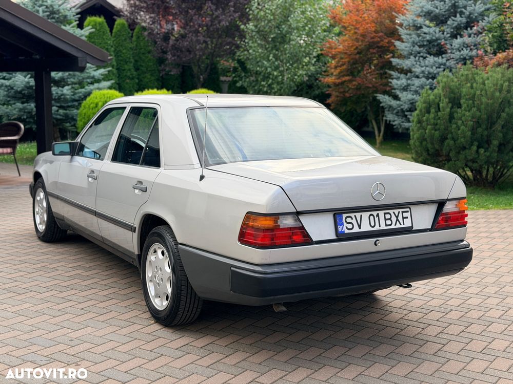 Mercedes-Benz W124 - 4