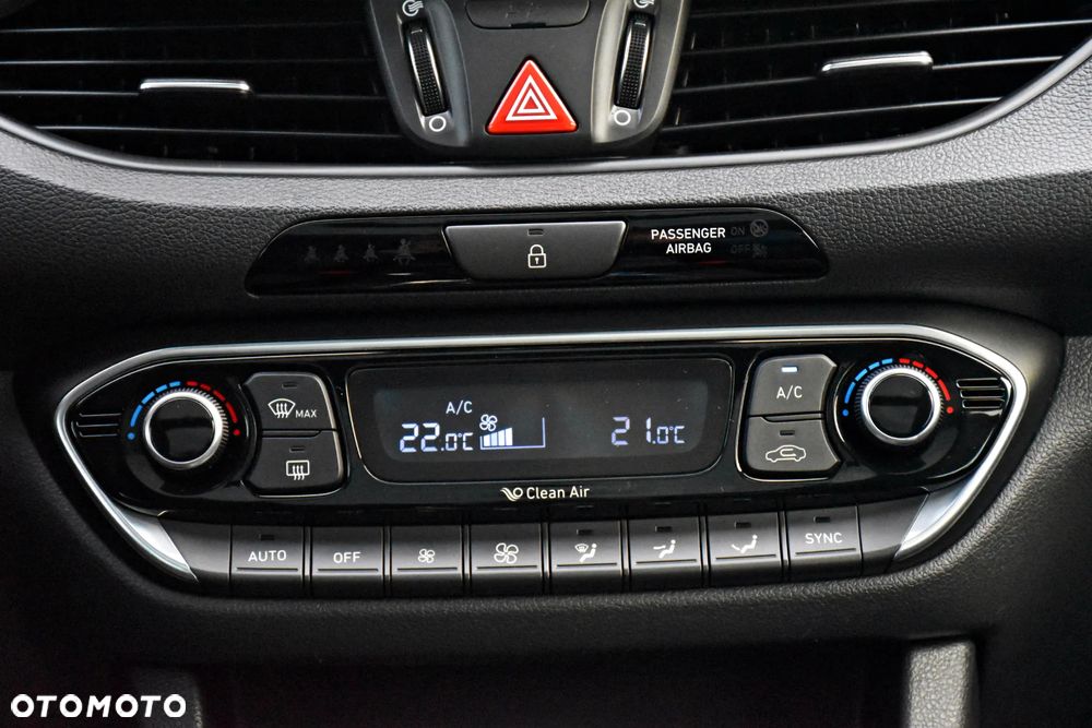 Hyundai i30 1.0 T-GDI Connect & Go - 33