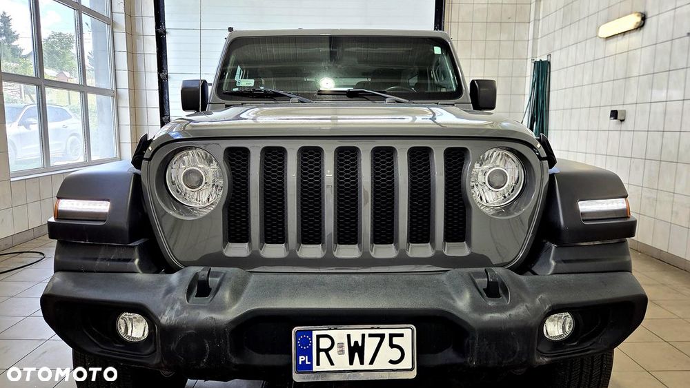 Jeep Wrangler 2.0 T-GDI Hardtop AWD Automatik Sport - 6